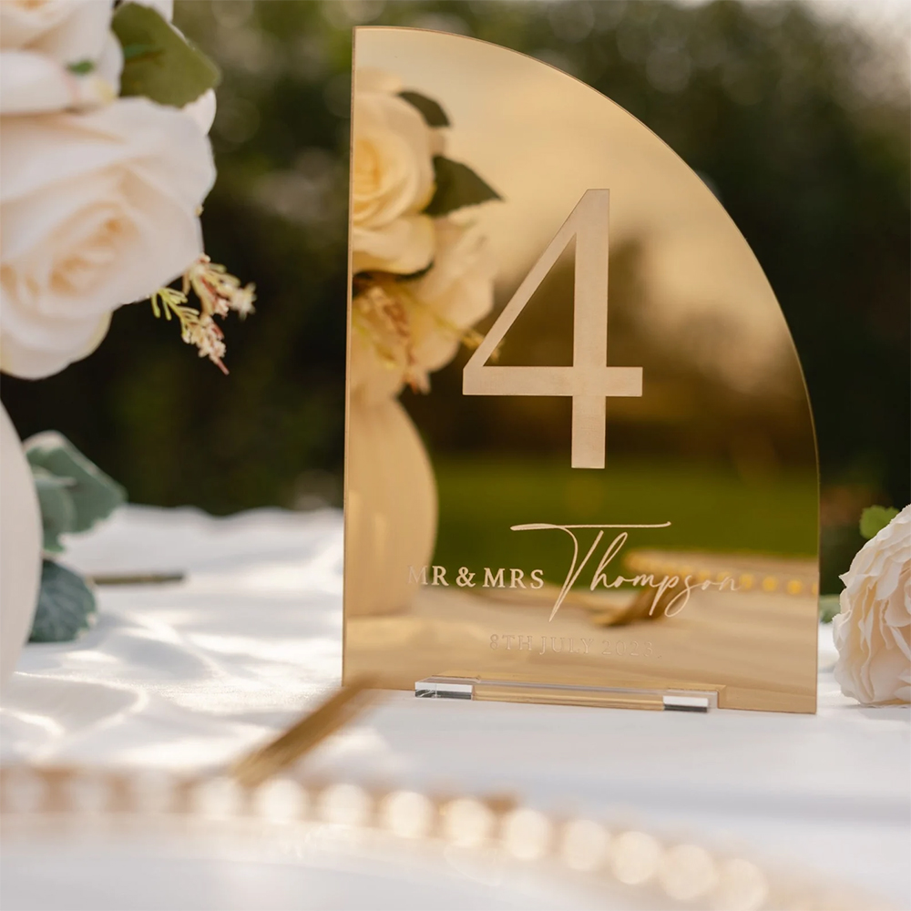 Personalisiertes Hochzeits-Bar – Table Number Gold Bewertung und Preis